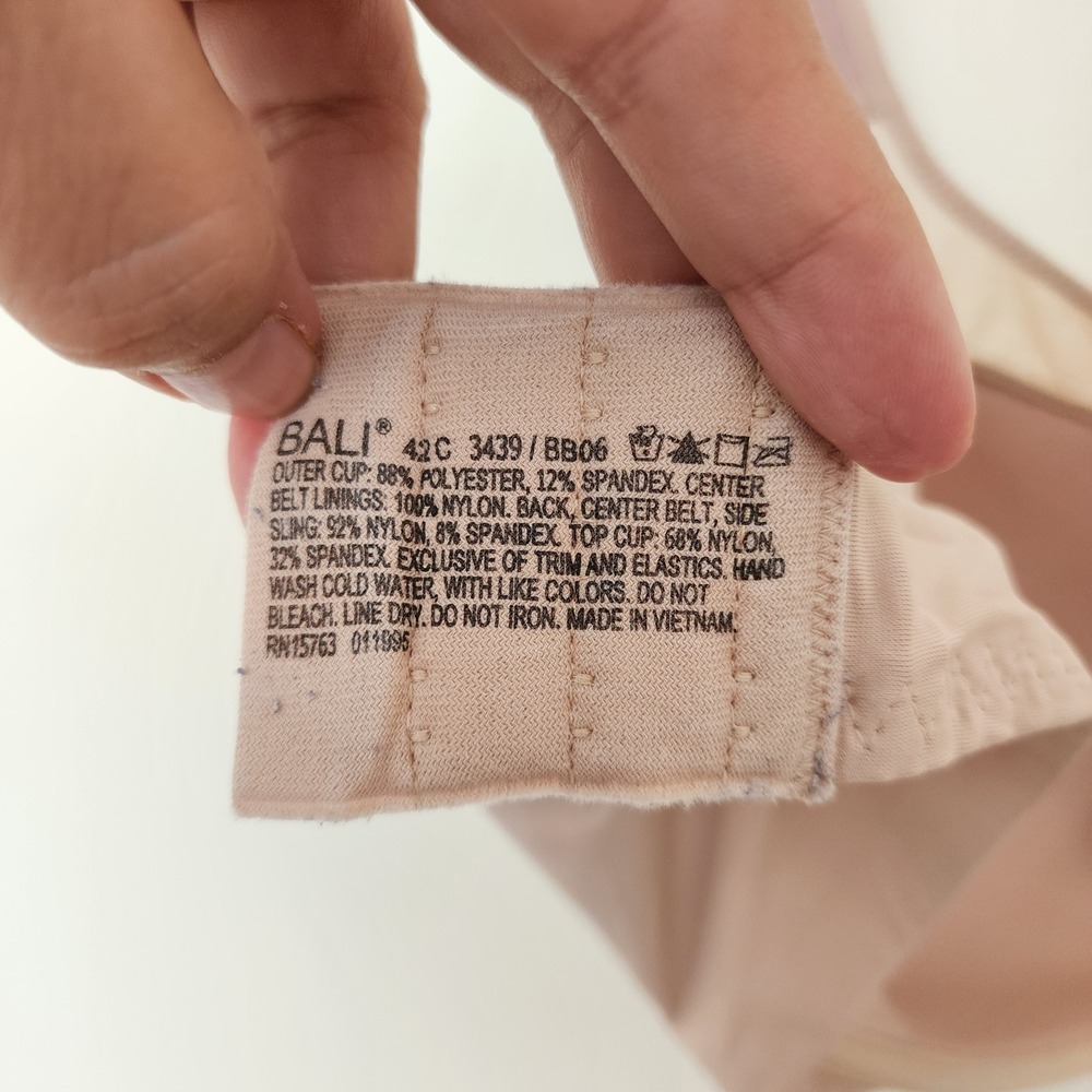⭐️ Bali 3439 Passion for Comfort Underwire Bra 42C Nude Beige Tan Basics - Picture 3 of 7